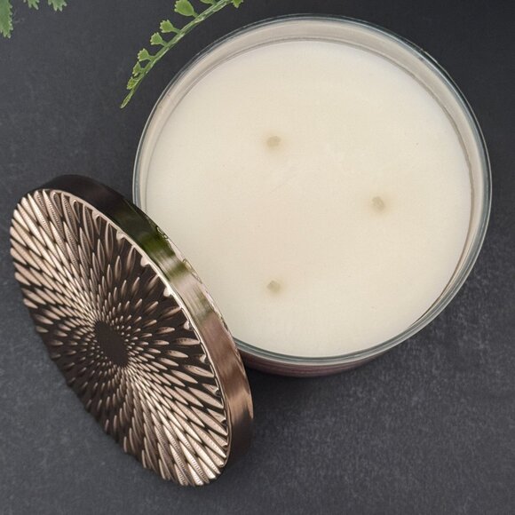 BBW Wildberry Jam Donut White Barn Bath & Body Works 3 Wick Candle - Picture 6 of 10